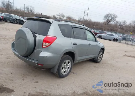 2007 Toyota Rav4 from USA, damaged, VIN JTMBD33V875111785